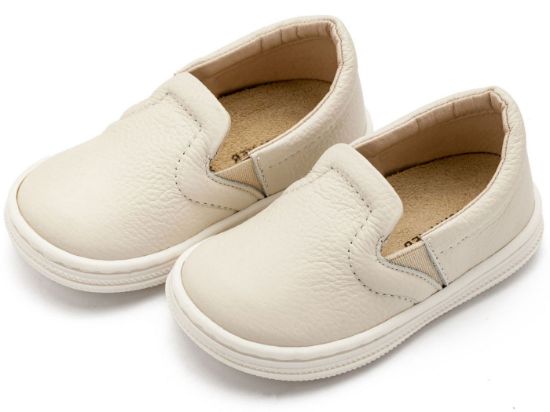 Εικόνα της Δερμάτινο Loafer BS3084 Εκρού