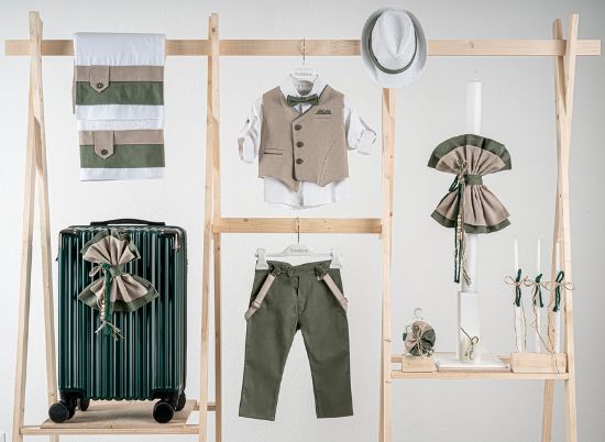 Εικόνα της Πακέτο βάπτισης για αγόρι Piccolino Gustavo olive