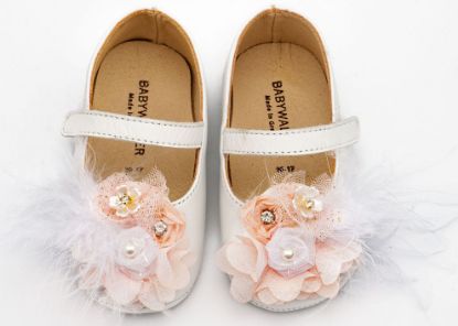 Εικόνα της Γοβάκι Μονή Μπαρέτα με Υφασμάτινο Χειροποίητο Φιογκάκι MI1663 Λευκό Ροζ