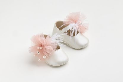 Εικόνα της K619E - Μπαλαρίνα αγκαλιάς σε εκρού τεχνόδερμα με χειροποίητο διακοσμητικό από σάπιο μήλο πουα τούλι πέρλες και φτερά