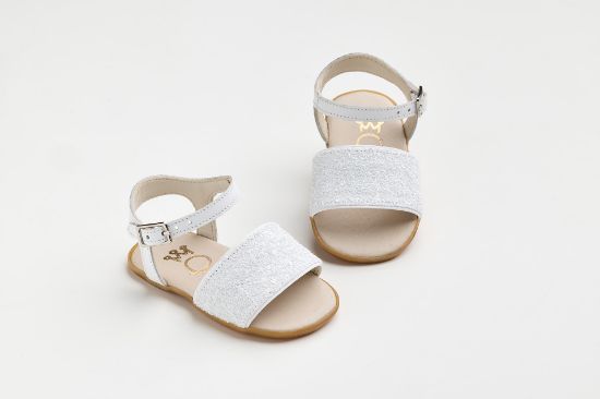Εικόνα της K620A - Σανδάλι για τα πρώτα βήματα σε λευκό ματ γκλίτερ και λευκό δέρμα