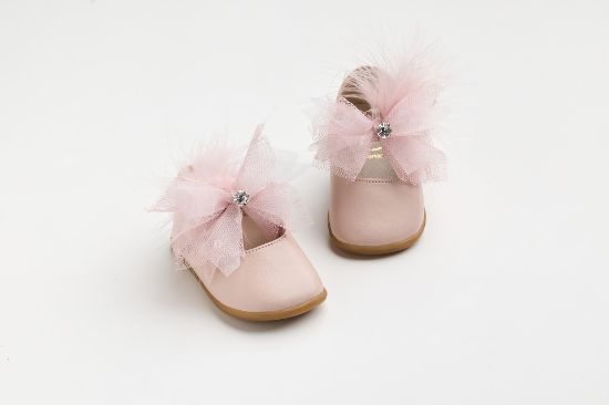 Εικόνα της K630P - Μπαλαρίνα για τα πρώτα βήματα σε ροζ τεχνόδερμα με χειροποίητο διακοσμητικό από γκλιτερ και ροζ πουά τούλι στρας και φτερά