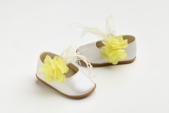 Εικόνα της K638K - Μπαλαρίνα για τα πρώτα βήματα με χειροποίητο κίτρινο λουλούδι και φτερά