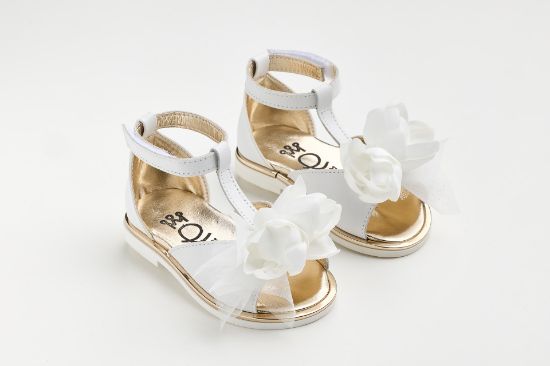 Εικόνα της K647A - Σανδάλι περπατήματος σε λευκό δέρμα με χειροποίητο off white διακοσμητικό