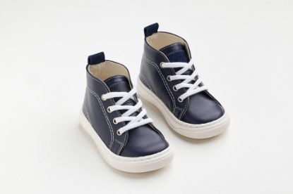 Εικόνα της A631M - μποτάκι περπατήματος σε μπλε λείο δέρμα και λεπτομέρεια από μπλε καστόρ δέρμα