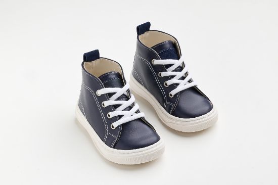 Εικόνα της A631M - μποτάκι περπατήματος σε μπλε λείο δέρμα και λεπτομέρεια από μπλε καστόρ δέρμα